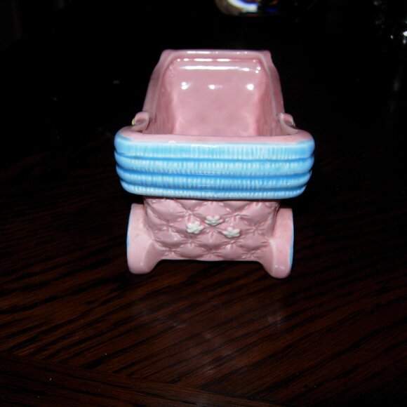 VINTAGE Lefton Pink Baby Carriage Planter 03716 - Picture 2 of 7